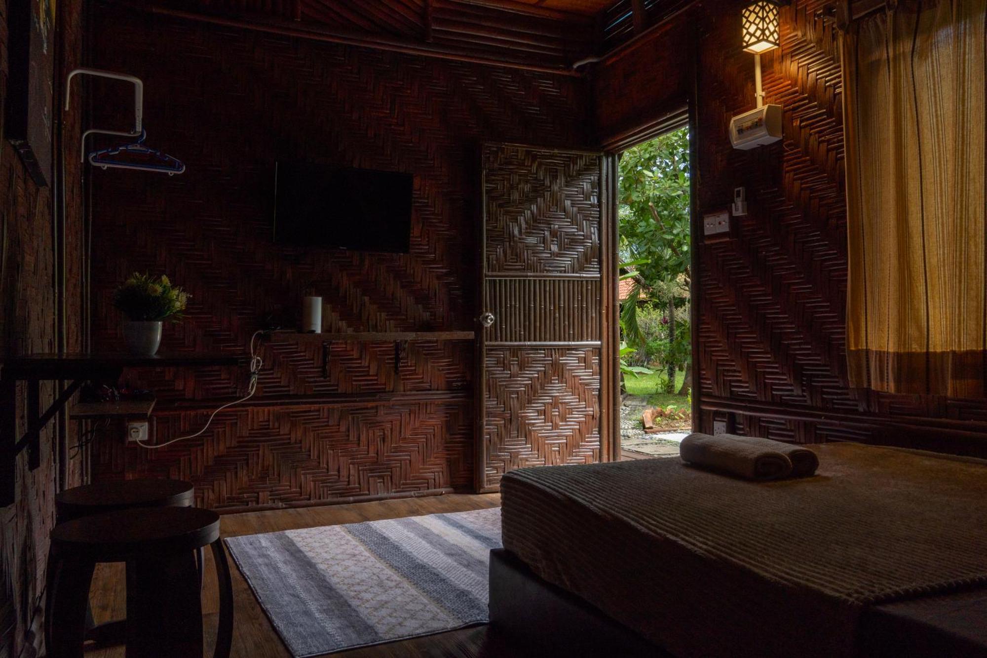 Bambu Getaway Apartment Kuah Exterior photo
